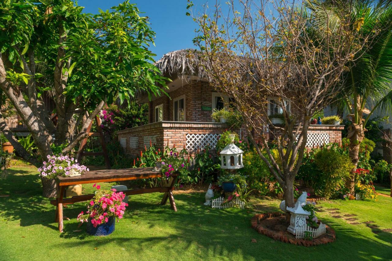 Veranda Beach Place Hotel Phan Thiet Exterior foto